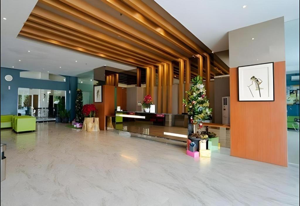 The Crew Hotel Kualanamu International Airport Medan Exterior photo