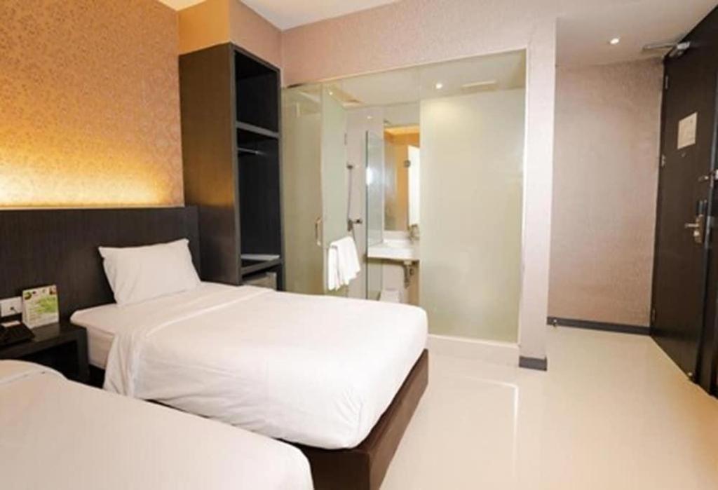 The Crew Hotel Kualanamu International Airport Medan Exterior photo